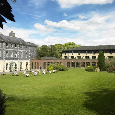 Hotel Maryborough &